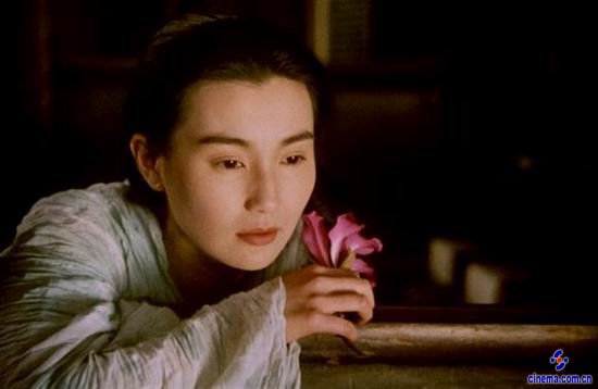 张曼玉饰演欧阳锋大嫂 《东邪西毒》巨星15年前境遇:梁家辉与张曼玉