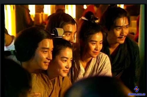 组图:林青霞39岁素颜照曝光同张国荣片场庆生