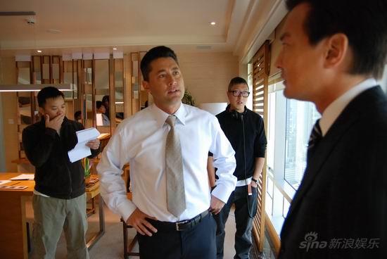 《窃听风云》直面金融犯罪影射涉案富豪(组图)