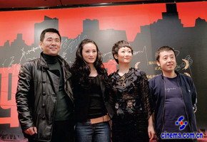 贾樟柯:中年小武正在慢慢沉淀(组图)