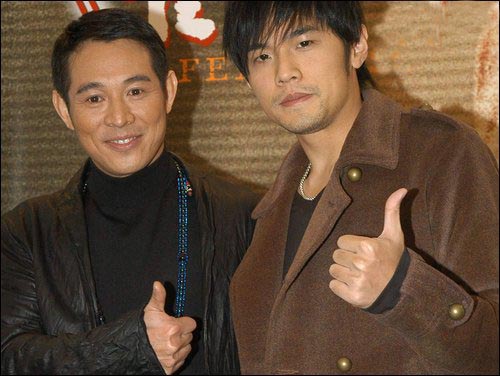周杰伦为偶像李连杰新片《海洋天堂》作主题曲