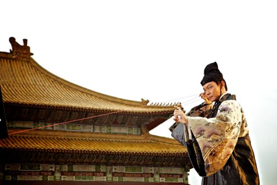 无敌东方叔:苦尽甘来得宝典 《大笑江湖》纵贯武侠世界揭秘传奇人物缘起