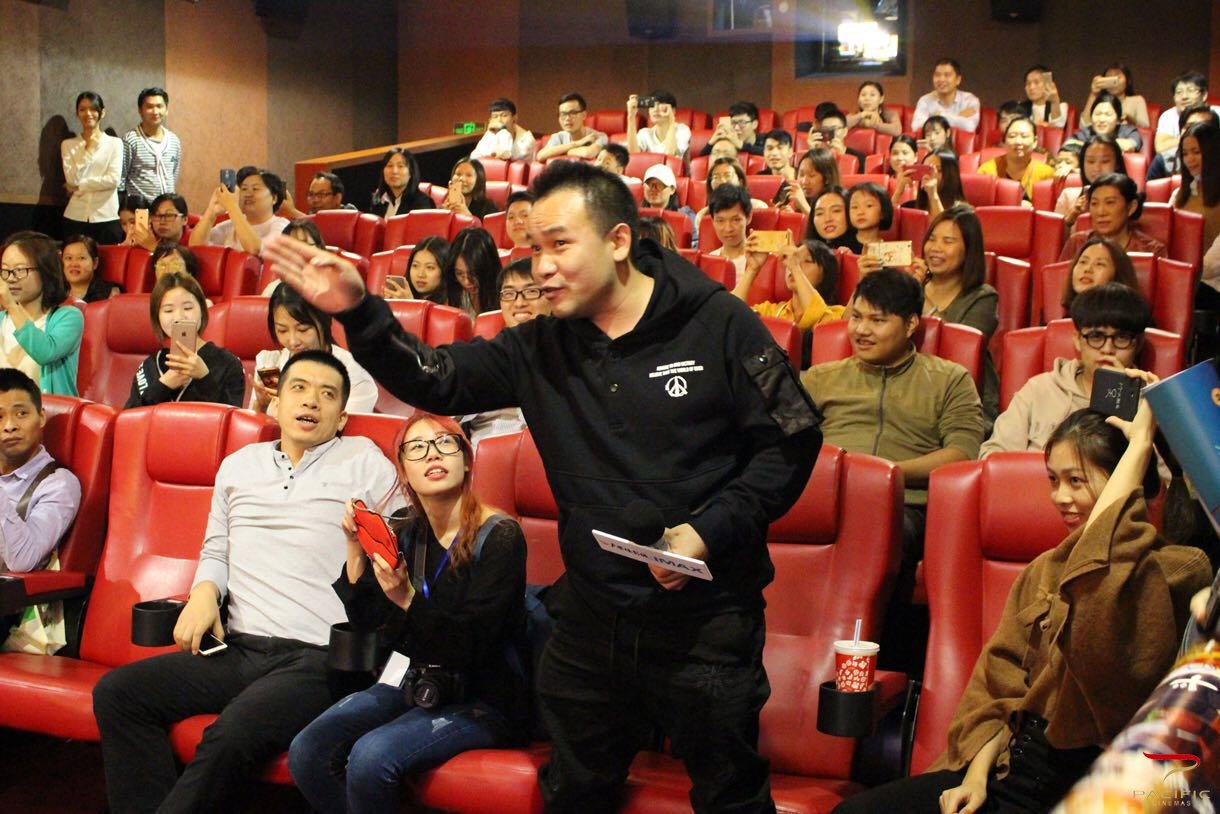 【V明星】《天生不对》主创亲临卢米埃广州合生广场IMAX影城！